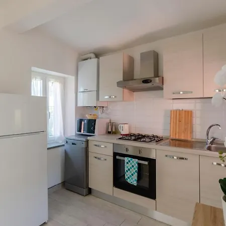 شقة Casa Rosa Rapallo, Peaceful Multiple Surrounded By Greenery With Free Parking, Wifi & Air Conditioning, Welcome Kit Priority With Prosecco