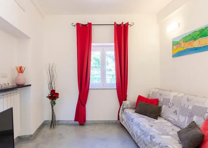 Casa Rosa, * Ραπάλο