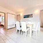 Casa Rosa, * ラッパロ