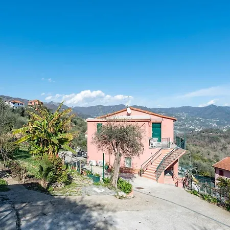 Apartment Casa Rosa, Peaceful Surrounded By Greenery With Free Parking, Wifi & Air Conditioning