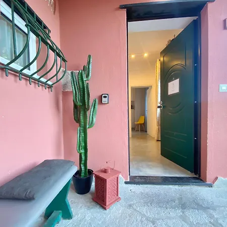 Apartment Casa Rosa, Peaceful Surrounded By Greenery With Free Parking, Wifi & Air Conditioning Rapallo